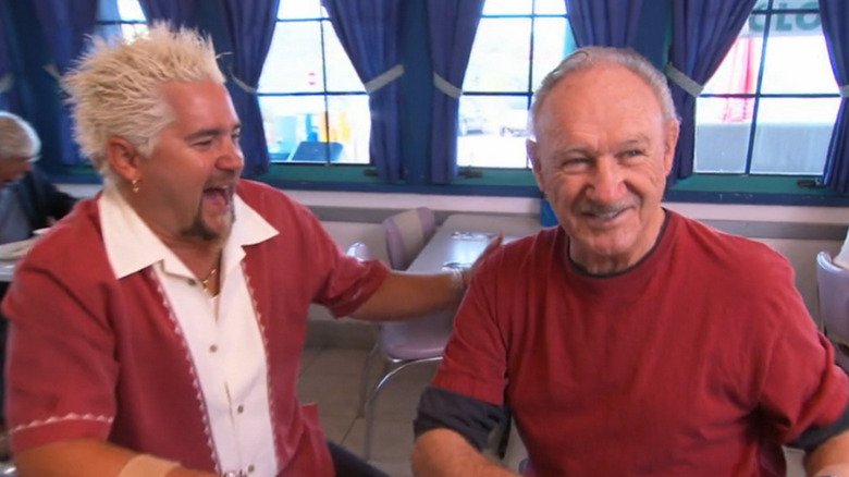 Guy Fieri dan Gene Hackman on Diners, Drive-Ins and Dives