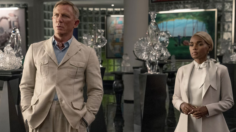 Daniel Craig and Janelle Monáe in Glass Onion: A Knives Out Mystery