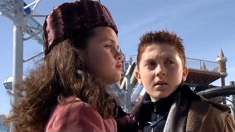 A water park patron has a secret conversation with Spy Kid Juni in Spy Kids 3-D: Game Over