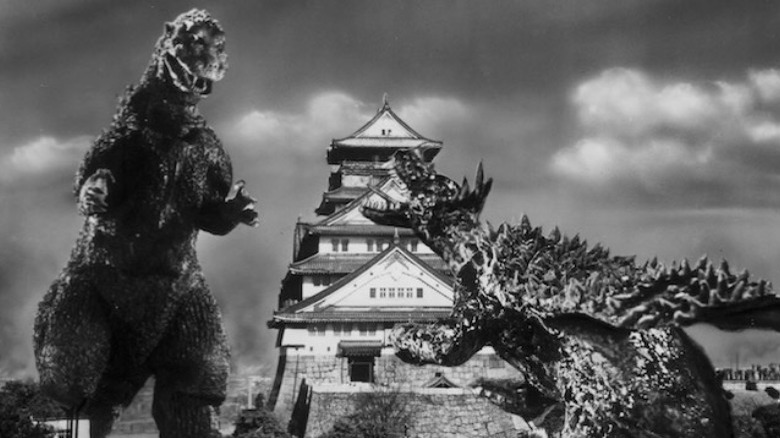 Godzilla fighting Anguirus