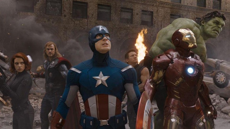 Chris Evans, Scarlett Johansson, Chris Hemsworth,  Jeremy Renner, Robert Downey Jr and Mark Ruffalo in The Avengers