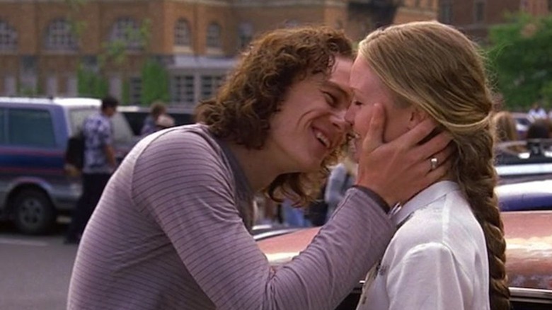 Julia Stiles and Heath Ledger in 10 Things I Hate About You