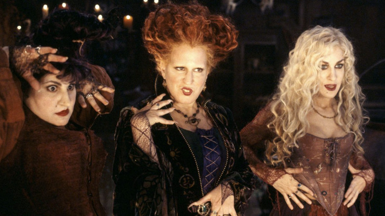 Kathy Najimy, Bette Midler, and Sarah Jessica Parker in Hocus Pocus