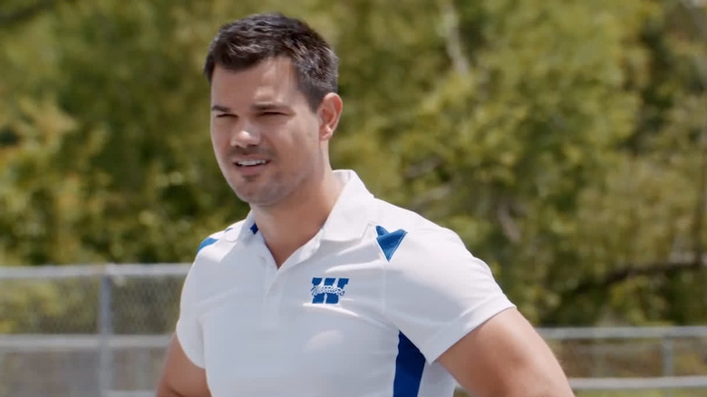 Home Team Taylor Lautner 