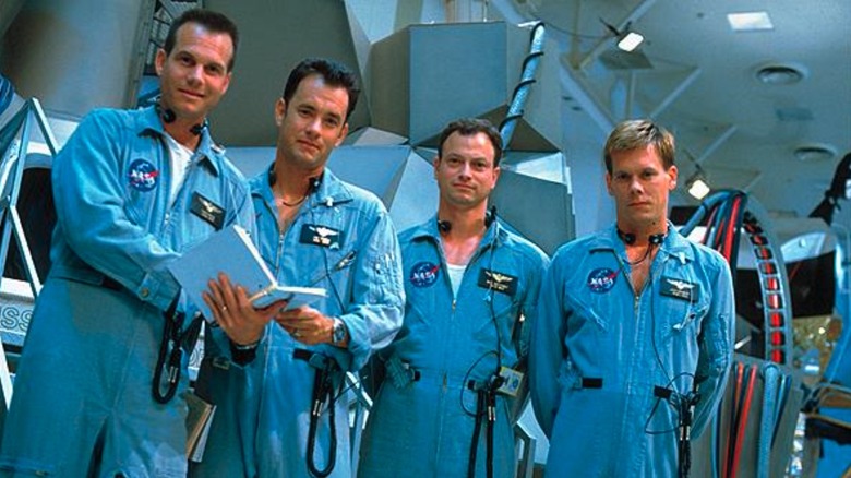 Bill Paxton, Tom Hanks, Gary Sinise, and Kevin Bacon in Apollo 13