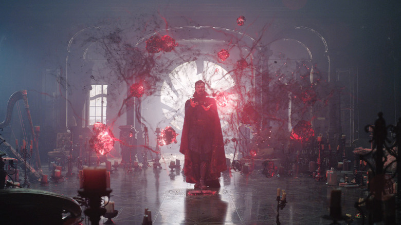 Doctor Strange casting a spell in Multiverse of Madness