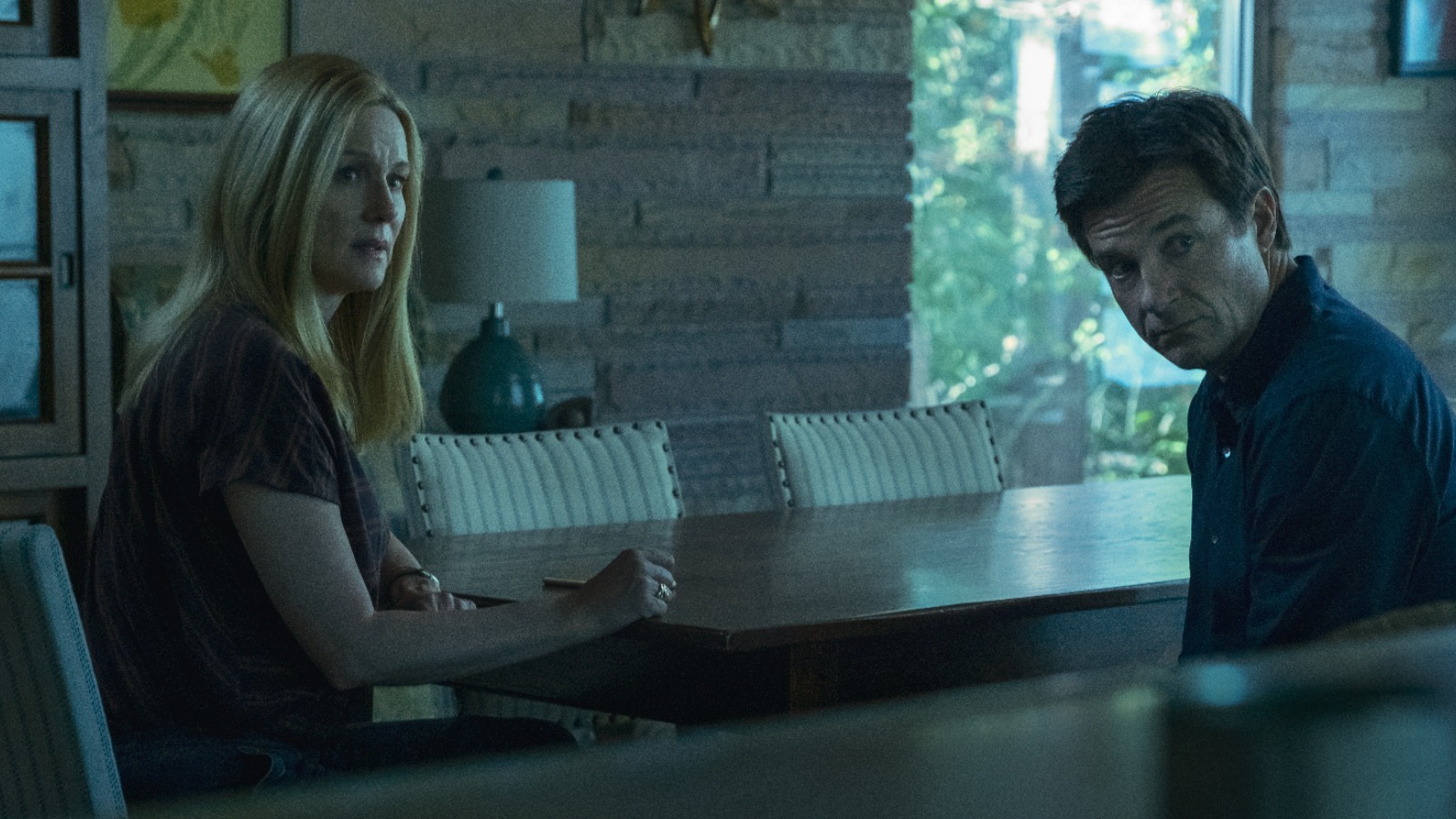 how-finding-the-right-house-for-the-byrdes-helped-ozark-feel-real