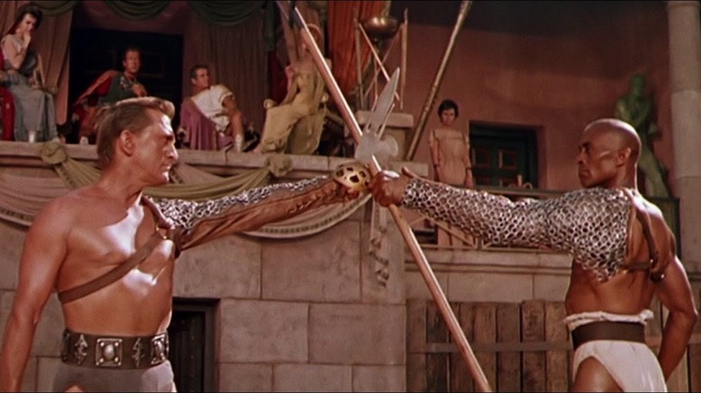 Kirk Douglas battles Woody Strode Spartacus