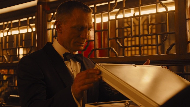 Skyfall 2012 casino scene 