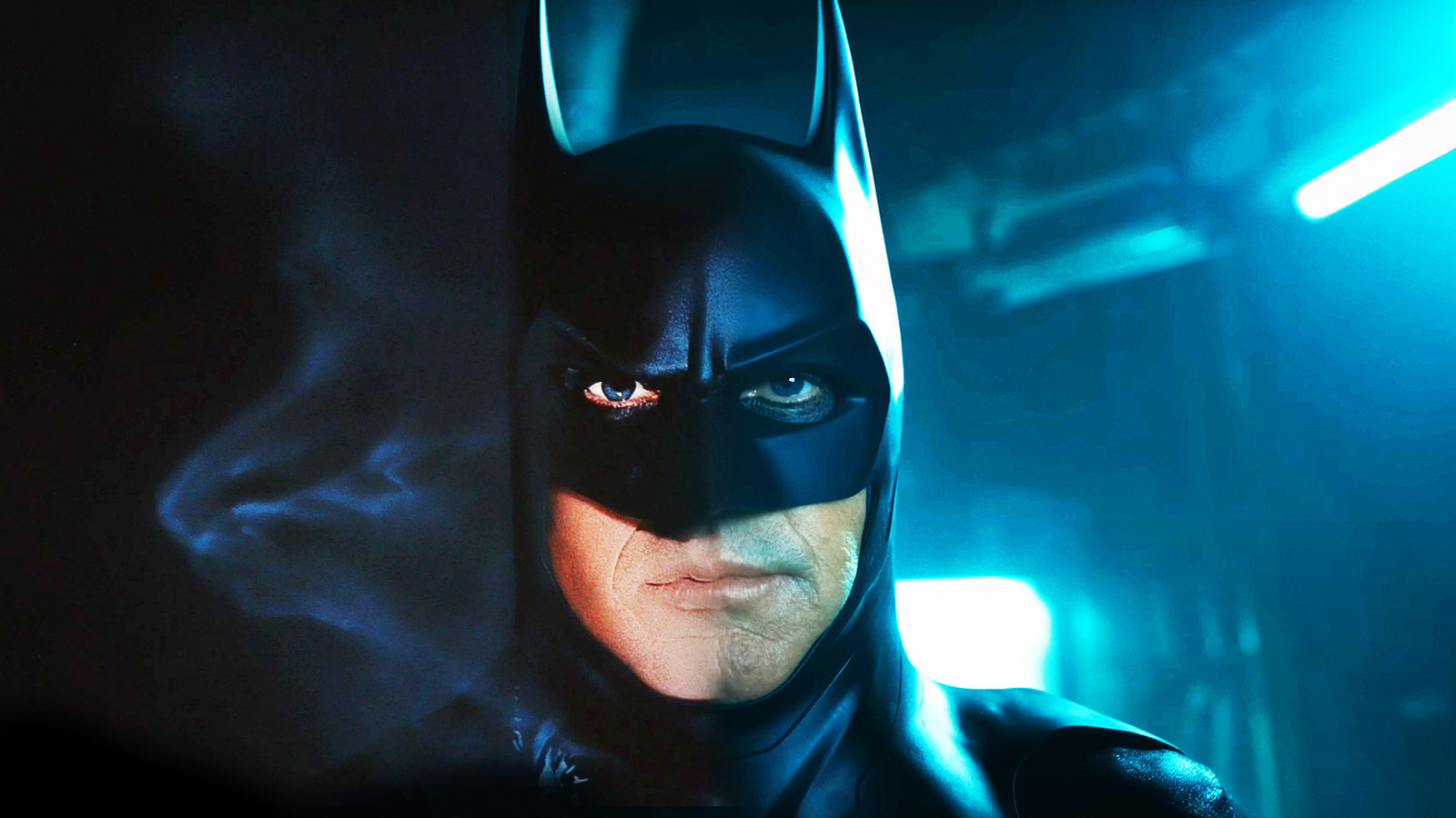 كيف تكشف المجموعات في Super Bowl Flash Spot عن قصة باتمان لمايكل كيتون