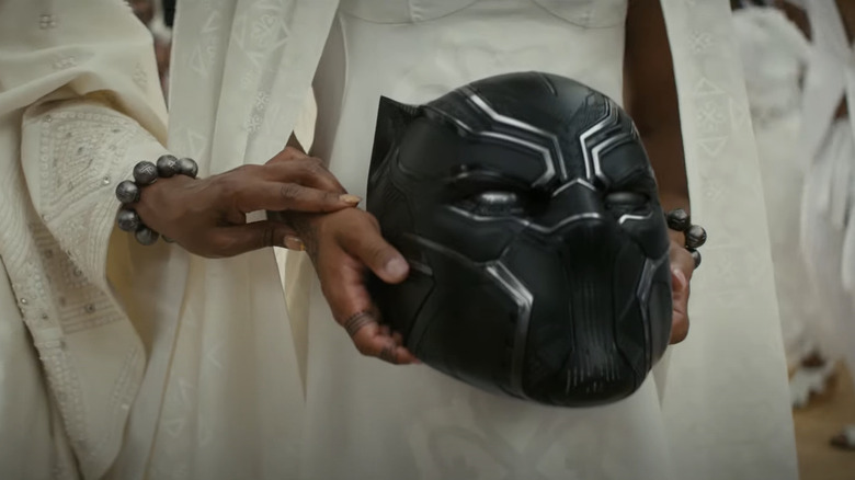 The Black Panther mask in Black Panther Wakanda Forever