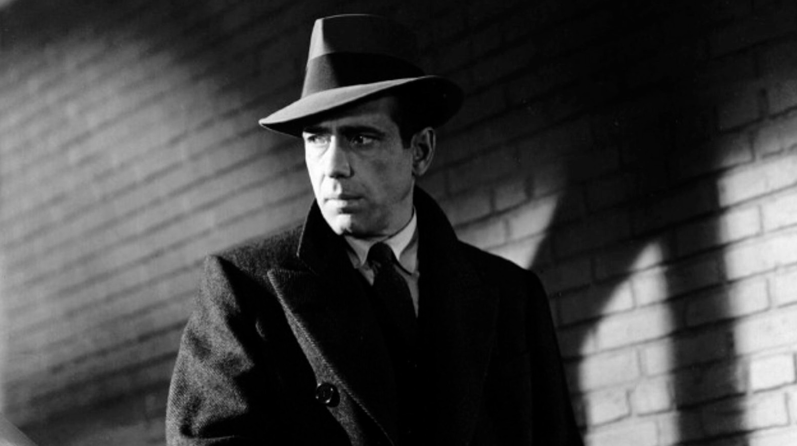 How The Maltese Falcon Helped Shape Film Noir