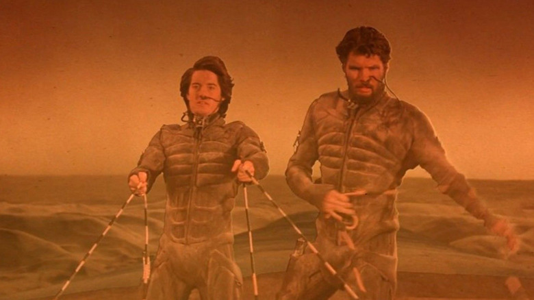 Paul Atreides and Stilgar riding a sandworm in Dune (1984)