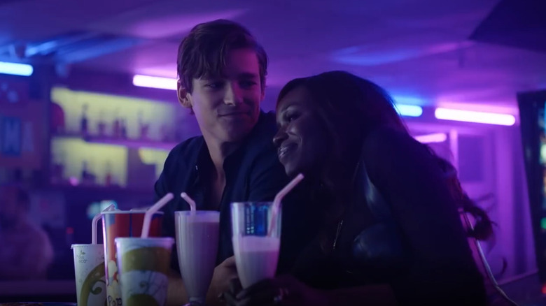 Nightwing and Starfire in Titans
