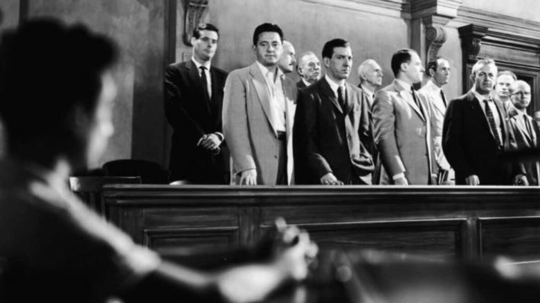 Henry Fonda, Martin Balsam, Jack Klugman, Lee J. Cobb, Ed Begley, Edward Binns, John Fiedler, E.G. Marshall, Joseph Sweeney, George Voskovec, Jack Warden and Robert Webber in 12 Angry Men