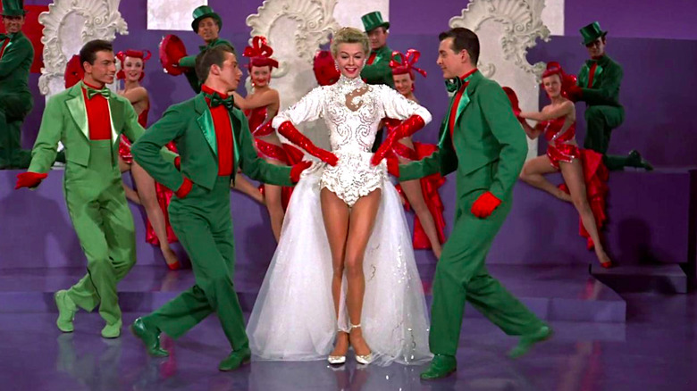 Vera-Ellen dazzles as she dances in White Christmas 