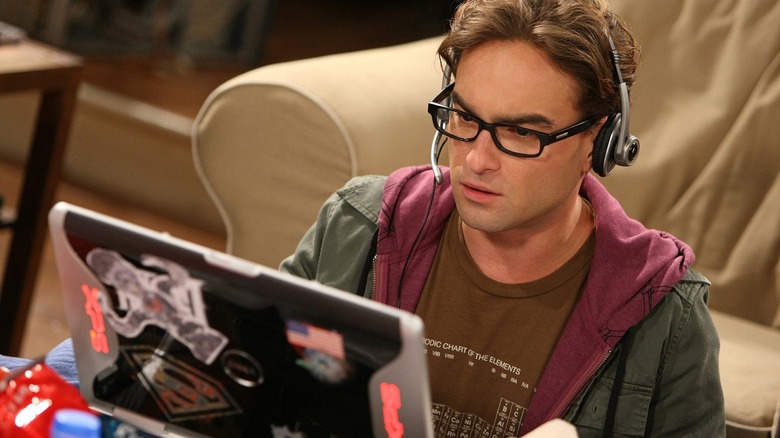 Leonard gaming on his laptop on The Big Bang Theory