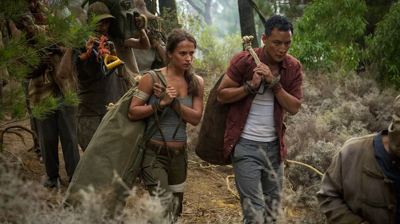 Alicia Vikander and Daniel Wu in Tom Raider