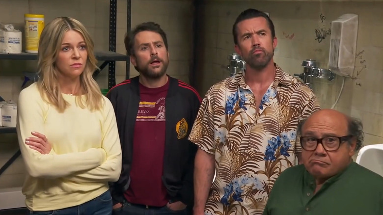 Kaitlin Olson, Charlie Day, Rob McElhenney, Danny Devito It's Always Sunny in Philadelphia