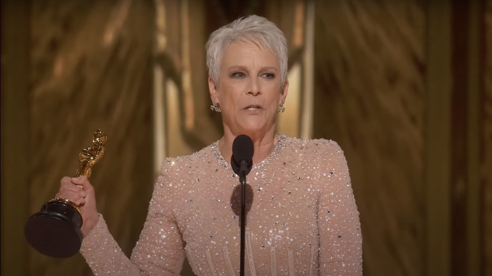 Jamie Lee Curtis' Oscar Acceptance Speech Is A Reminder Genre Films