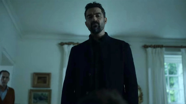 Alfonso Herrera as Javi Elizonndro in Ozark Season 4 