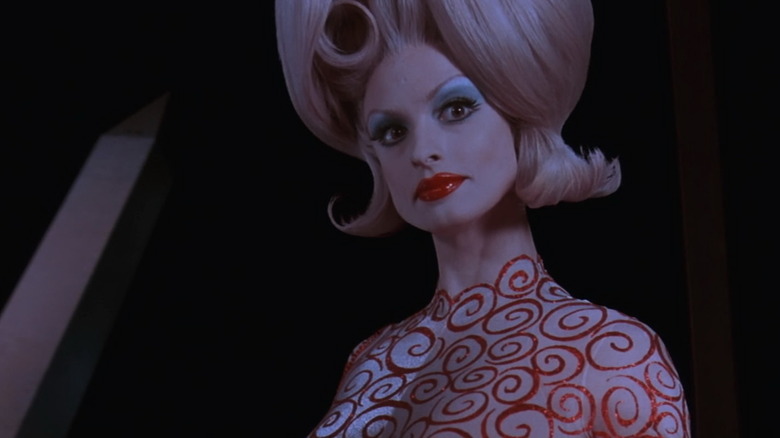 Lisa Marie in Mars Attacks!