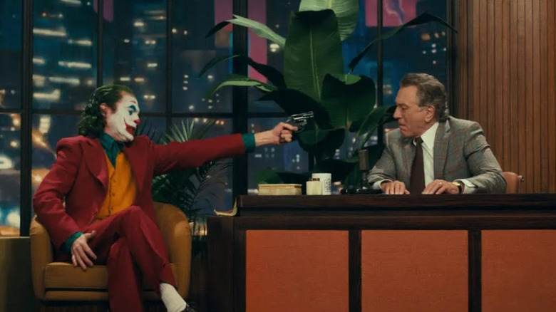 Joaquin Phoenix and Robert De Niro in Joker (2019)