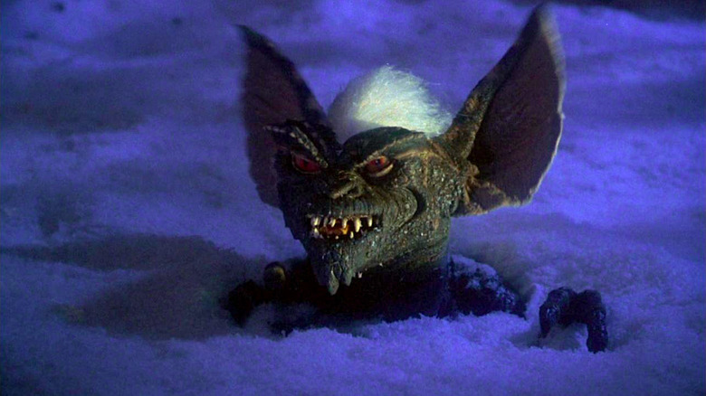 Spike pops out of the snow in Gremlins