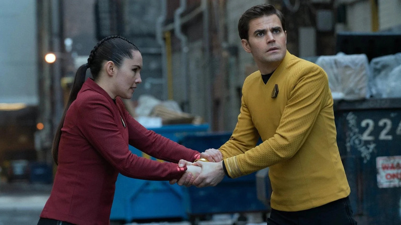 Lieutenant Noonien-Singh and Commander Kirk in modern-day Canada on Star Trek: Strange New Worlds.