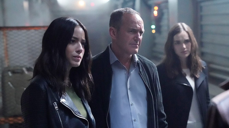 Agents of SHIELD Chloe Bennet, Clark Gregg, and Elizabeth Henstridge