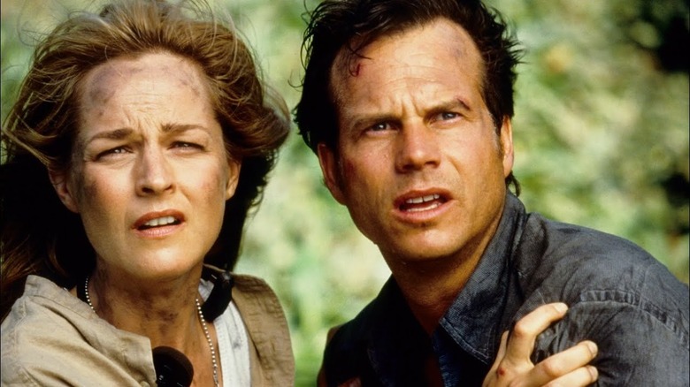 Helen Hunt and Bill Paxton in Twister