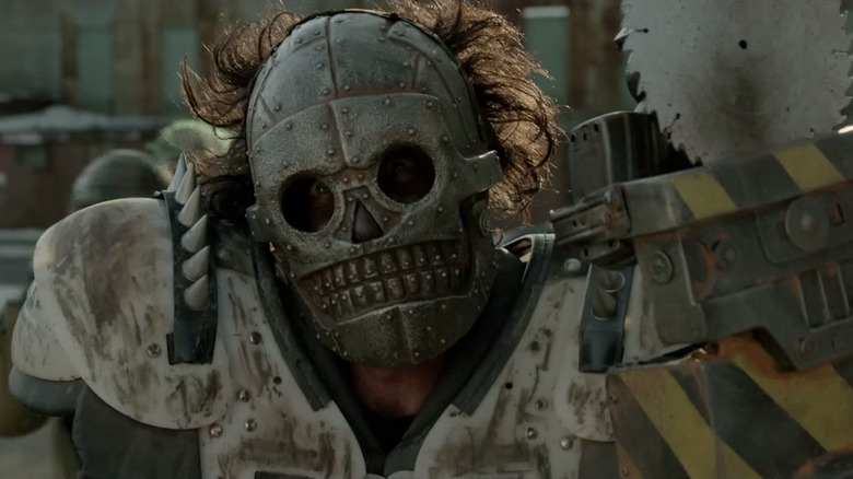 The Kid (Munro Chambers) doles out post-apocalyptic justice in Turbo Kid