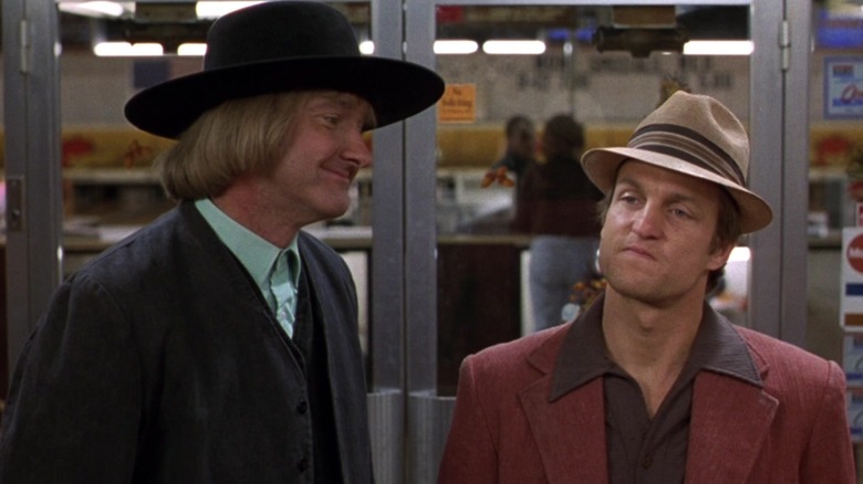 Randy Quaid e Woody Harrelson em Rei do Crime