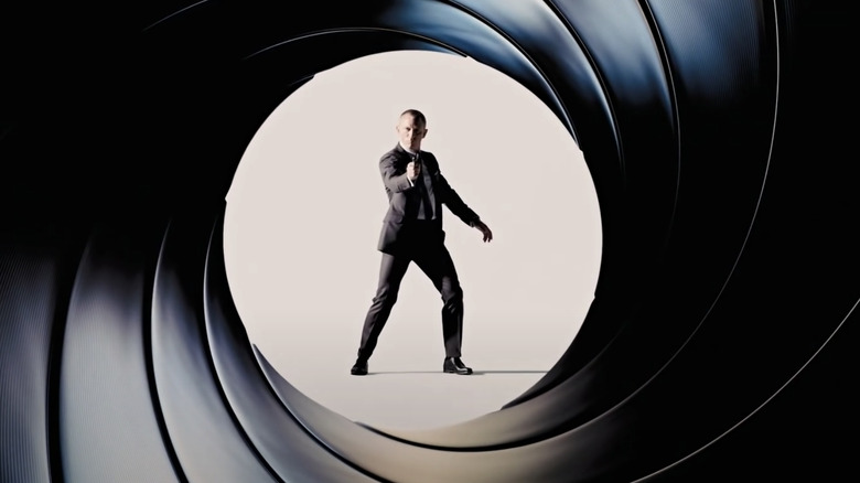 Skyfall Opening gun barrell