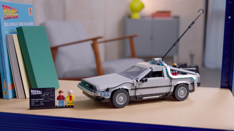 LEGO Unveils New Back To The Future DeLorean Playset (Time Travel