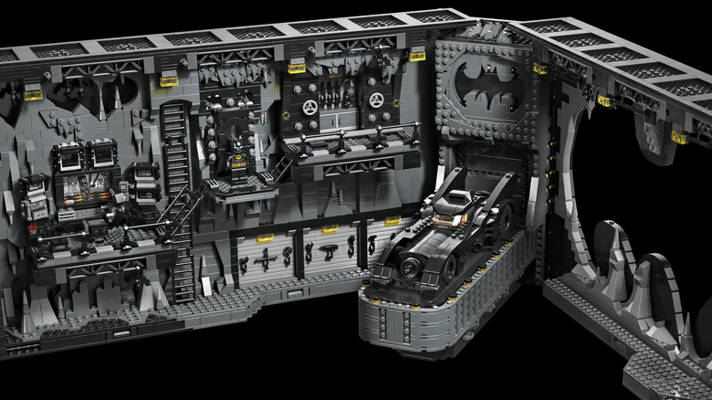 LEGO Batman Returns Batcave