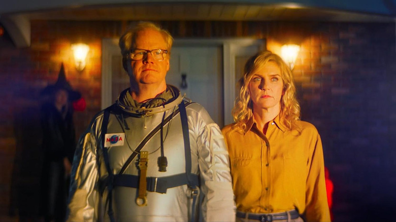 Jim Gaffigan and Rhea Seehorn in Linoleum