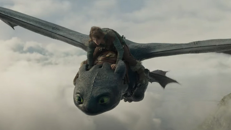 Mason Thames' Hiccup flying on Toothless in How to Train Your Dragon (2025)