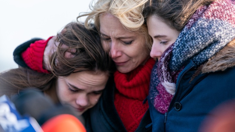 Oona Laurence, Amy Ryan, Thomasin McKenzie, Lost Girls