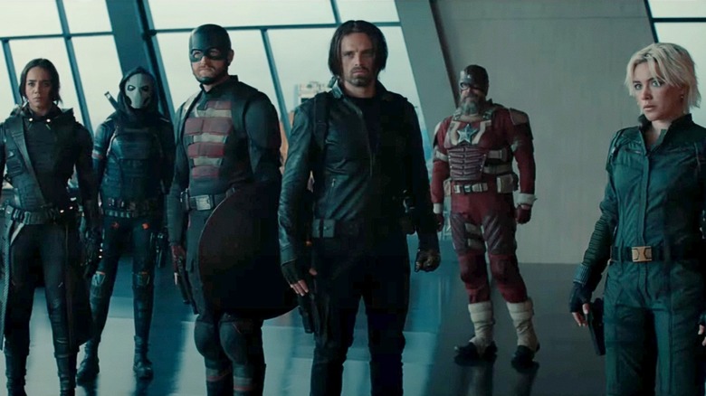 Thunderbolts standing in Avengers Tower