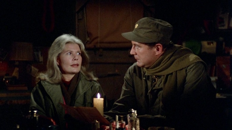 Loretta Swit e David Ogden Stiers em M*A*S*H