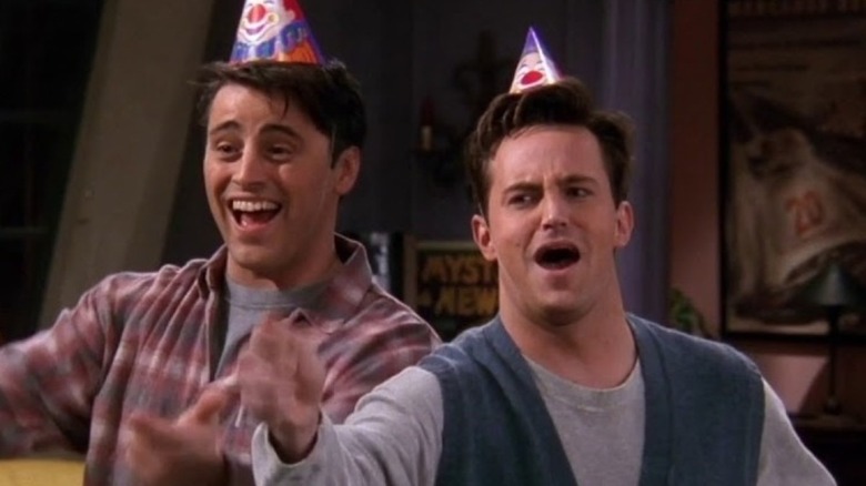 Matt LeBlanc and Matthew Perry in Friends