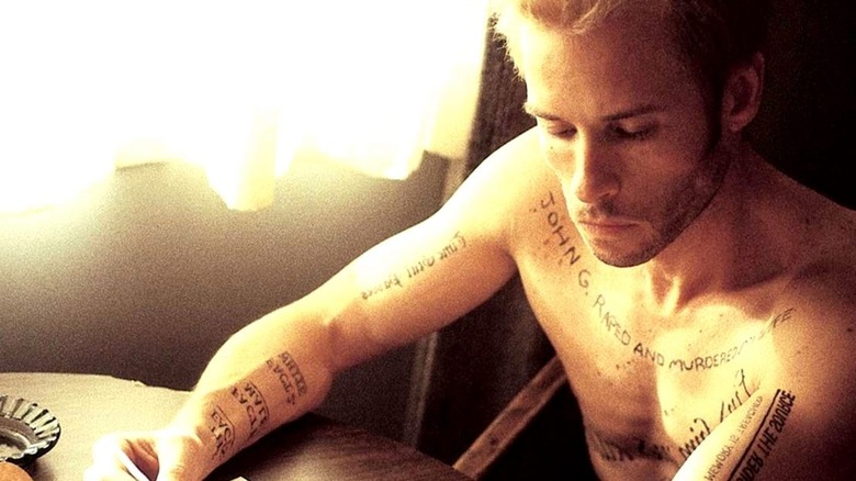 Guy Pearce Tattoos Memento