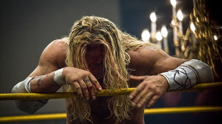 Mickey Rourke leaning on ring rope The Wrestler