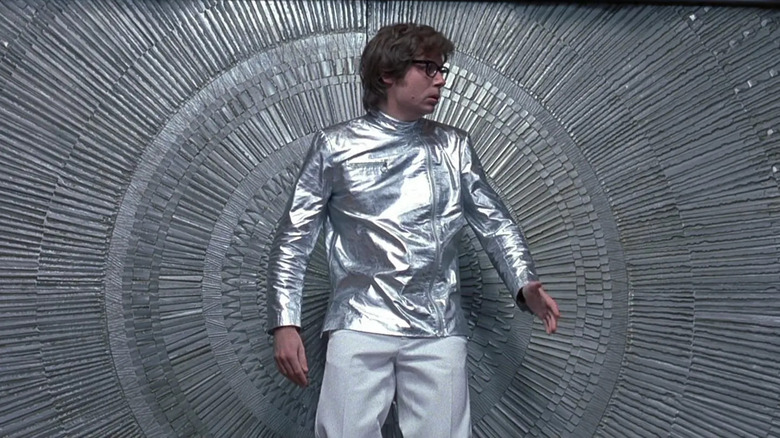 Austin Powers International Man Mystery sneaking around