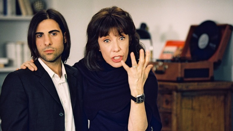 Jason Schwartzman confused with Lily Tomlin