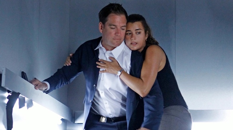 Michael Weatherly as Tony DiNozzo and and Cote de Pablo as Ziva David get some elevator action in NCIS