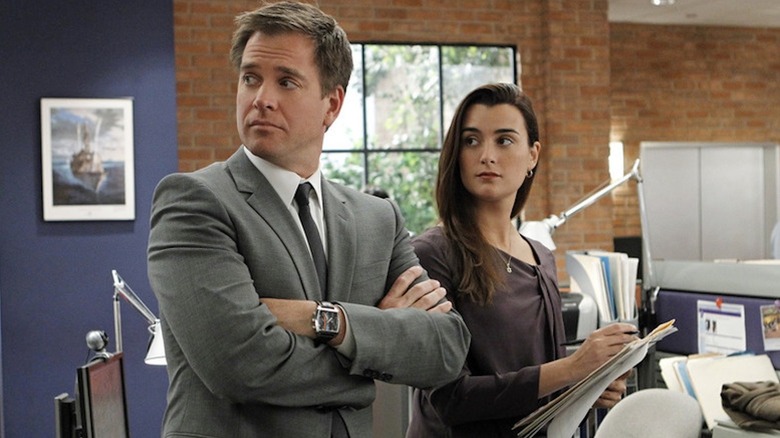 Michael Weatherly as Tony DiNozzo and Cote de Pablo as Ziva David keep it professional in the office in NCIS