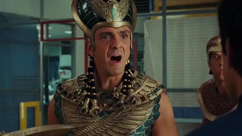 Hank Azaria in Night at the Museum: Battle of the Smithsonian