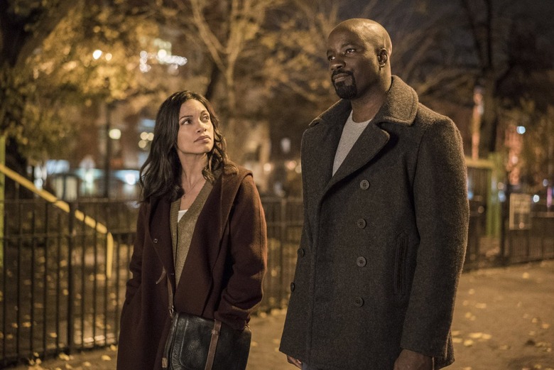 Claire Temple Luke Cage Rosario Dawson